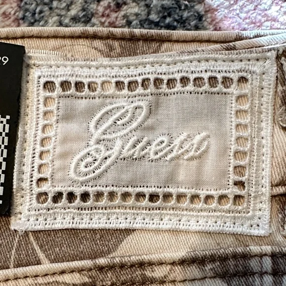 GUESS Taupe Floral Spring Straight High Girly Jeans with Cream Print - Picture 3 of 11